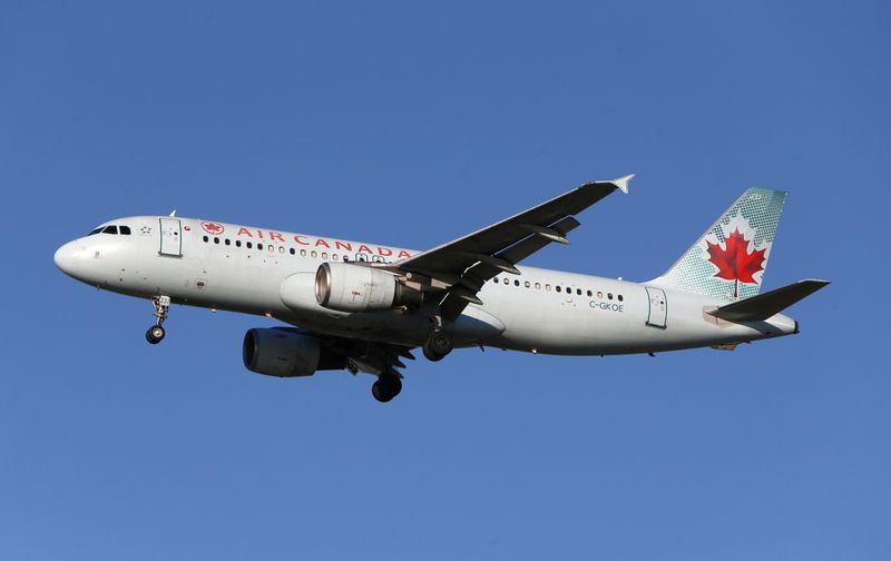 Make your CEO learn French, Canada tells Air Canada board