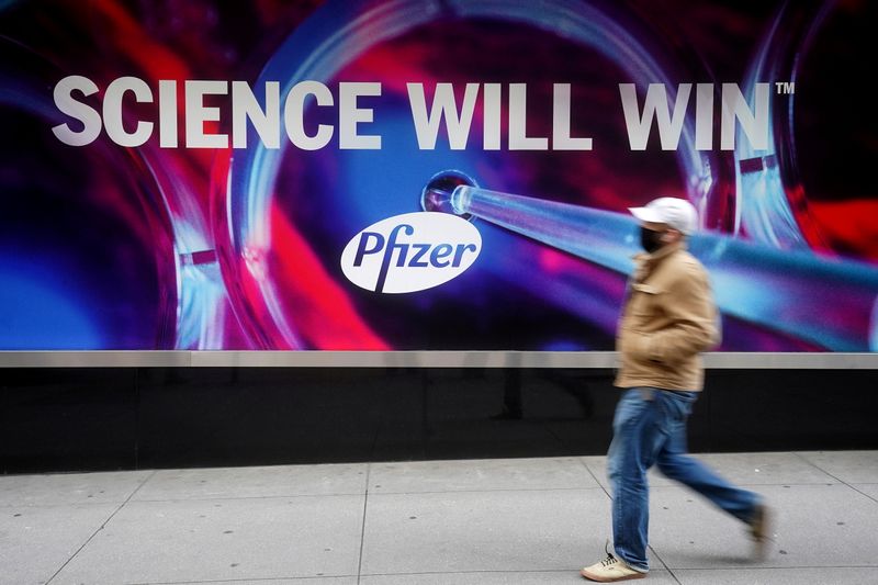 Pfizer files for U.S. authorization of COVID-19 pill