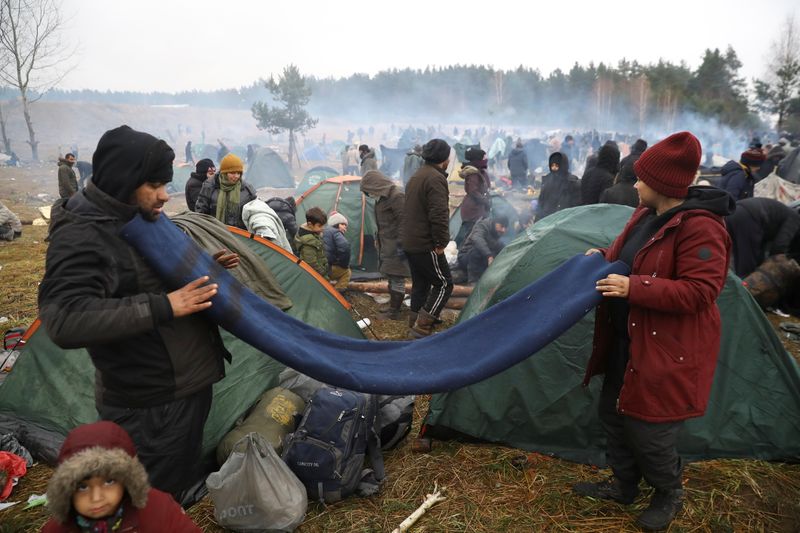 Poland says some migrants still try to enter after Belarus camps cleared