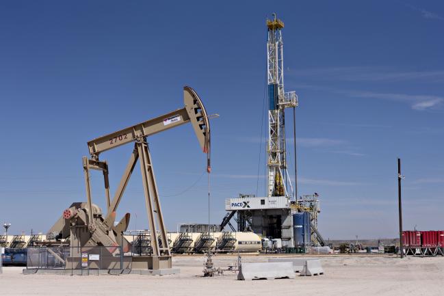 Race Is On to Frack Shale Fields Before Costs Explode in 2022
