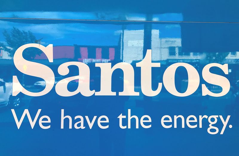 Santos $6 billion takeover of Oil Search gets tepid backing from independent expert