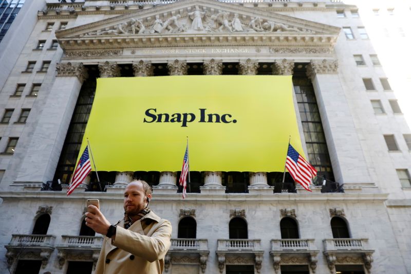 Snap hires head of carrier partnerships to boost global growth