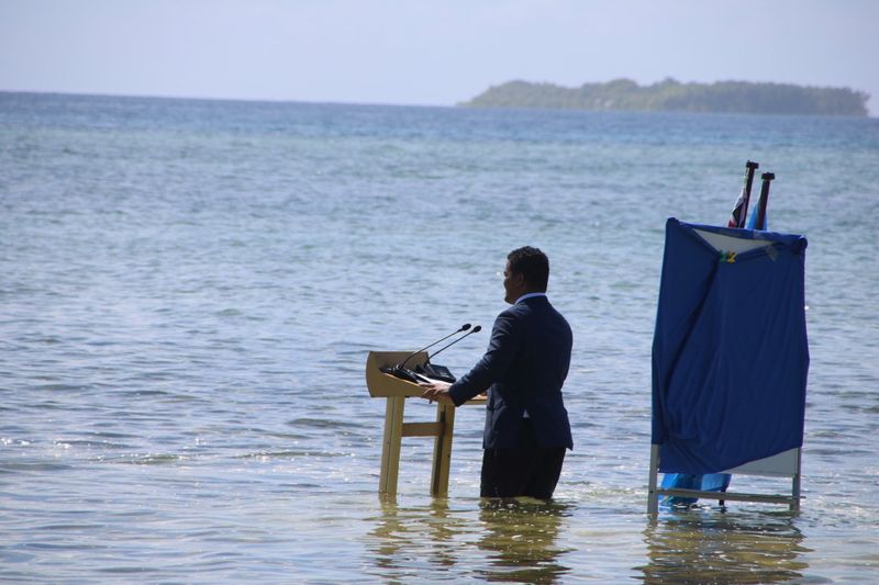 Tuvalu looking at legal ways to be a state if it is submerged
