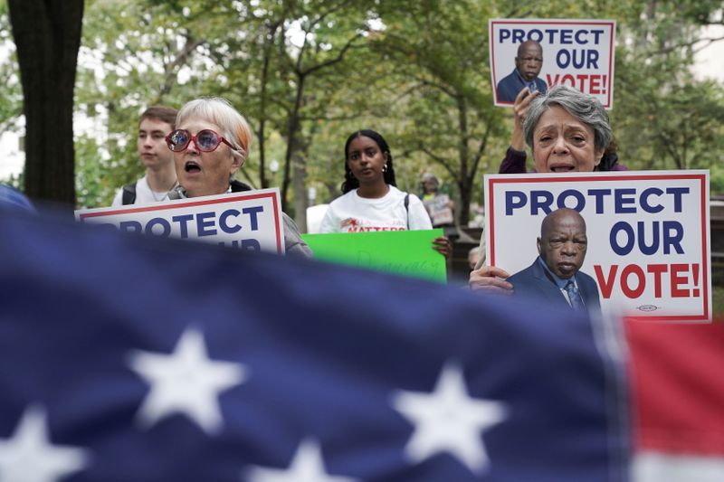 U.S. Senate Democrats return to voting rights with eye on filibuster