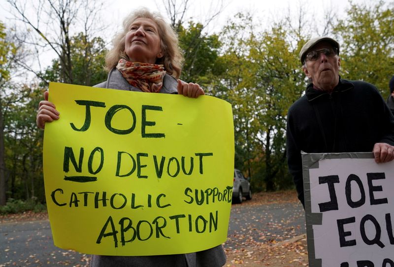 U.S. bishops to weigh communion rules that could rebuke Biden over abortion