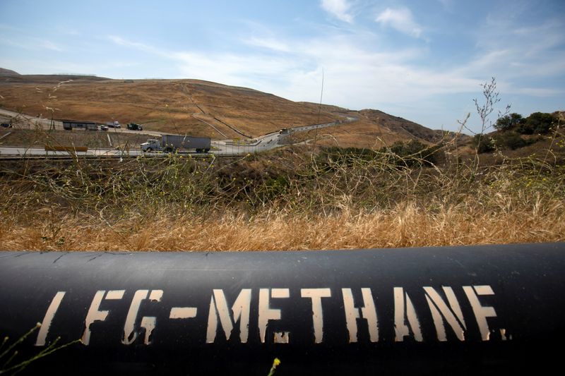 U.S. unveils crackdown on methane, starting with oil and gas rules