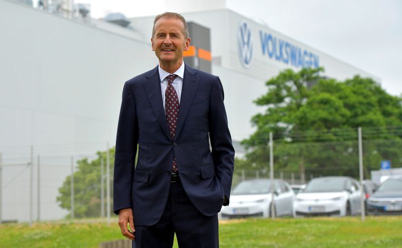 Volkswagen board executive committee to discuss CEO Diess' future on Tuesday - sources