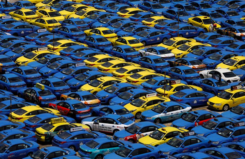 WHSP, Singapore's ComfortDelGro pause Australia IPO plans for units