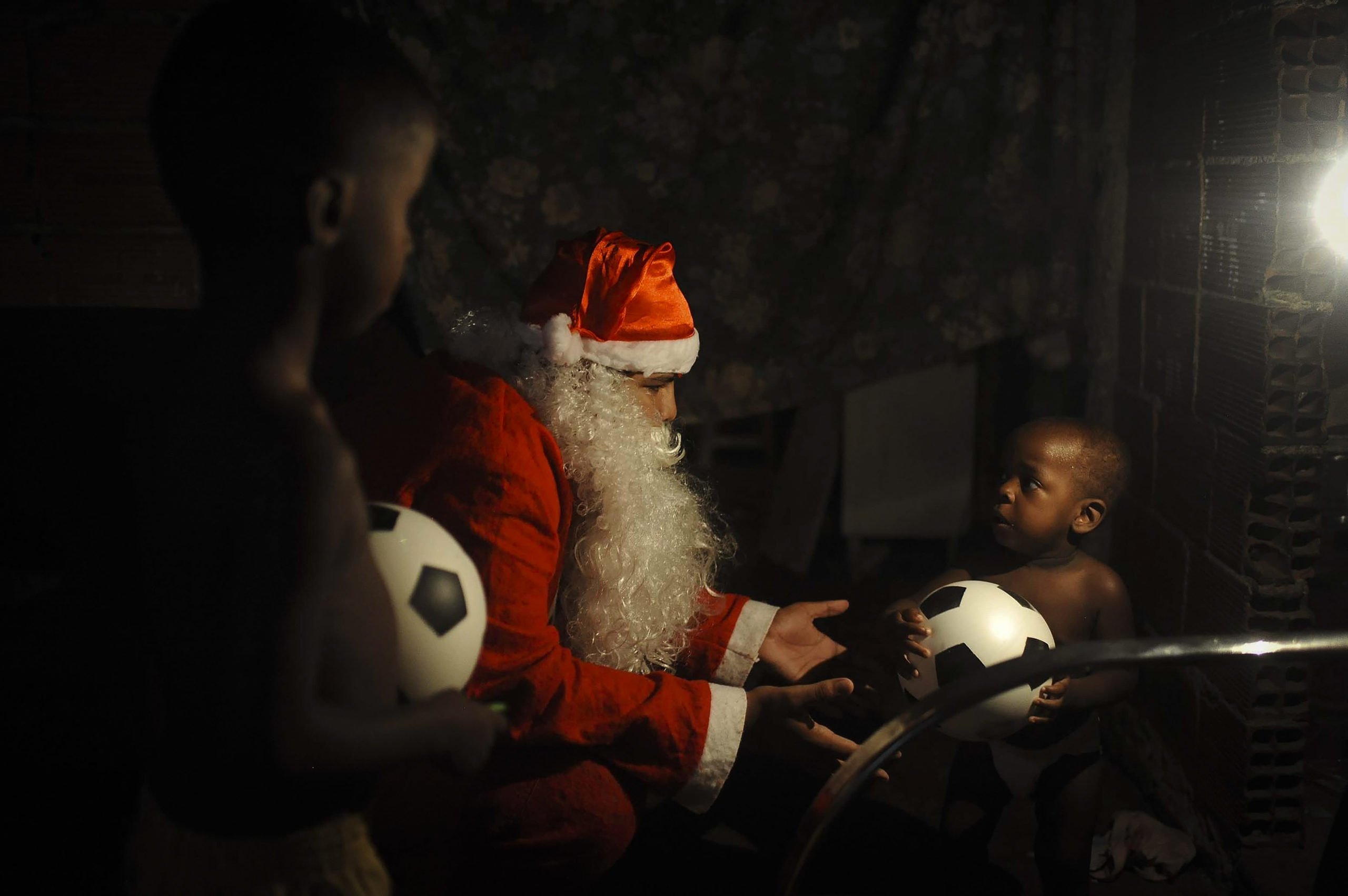 Photos of what Christmas looks like around the world