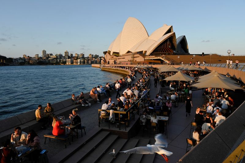 Australia's new COVID-19 cases hit record high