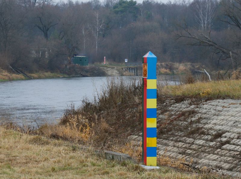 Belarus summons Ukrainian military attache over border violation