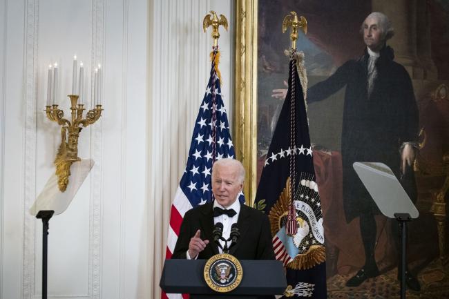 Biden to Call European Leaders on Ukraine Before Putin Chat
