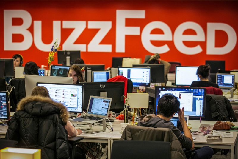 BuzzFeed shares slump in debut after troubled SPAC merger