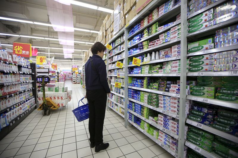 China commerce ministry expects retail sales to reach around 50 trln yuan by 2025