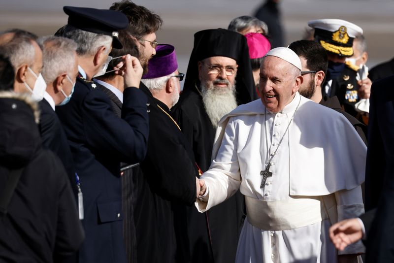Citing ancient Greeks, Pope Francis laments threats to democracy today