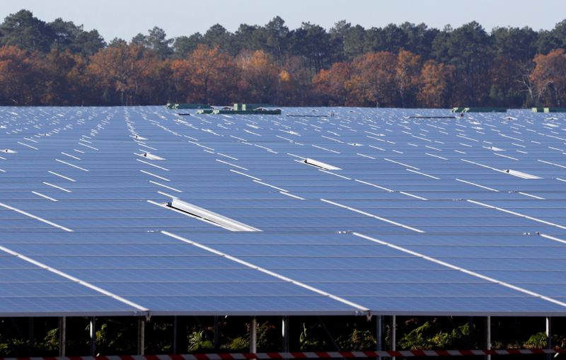 EU paves way for cheaper internet, bicycles, solar panels