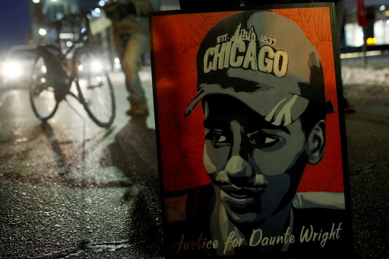Ex-Minnesota police officer found guilty of manslaughter in shooting of Daunte Wright