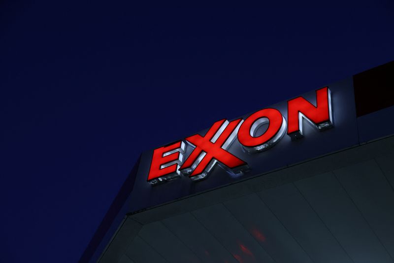 Exxon signals fourth quarterly profit in a row on higher prices