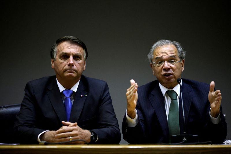 Factbox-Bolsonaro government fails to deliver on privatizations