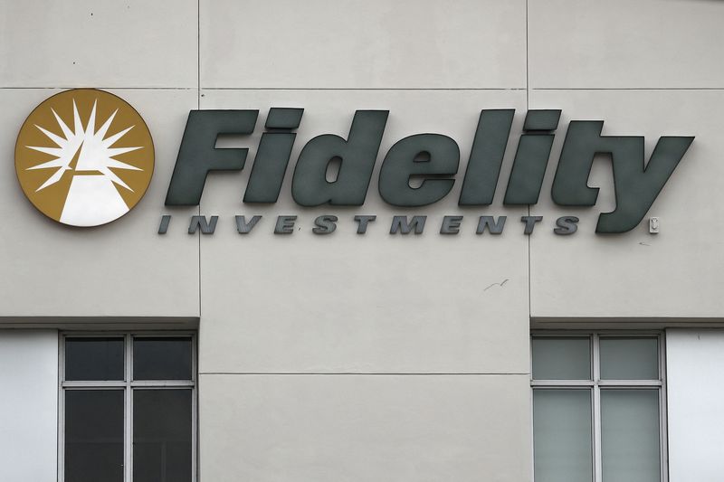 Fidelity pauses return-to-office, cites rising COVID-19 risk