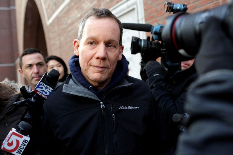 Harvard professor lied about China ties, U.S. jury told as trial nears end