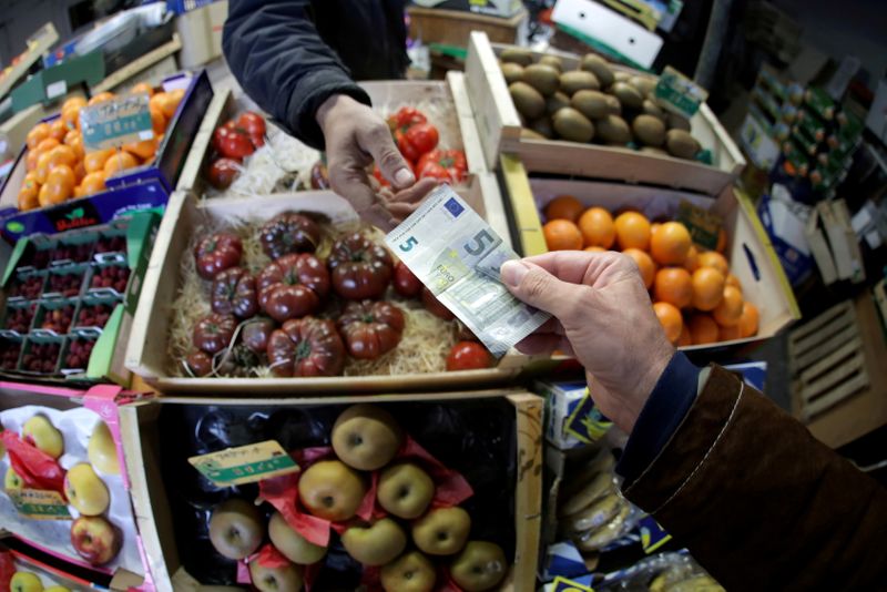 Household consumption drives euro zone Q3 GDP growth