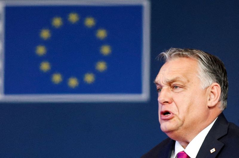 Hungary to freeze retail mortgage interest rates at end-Oct levels -PM
