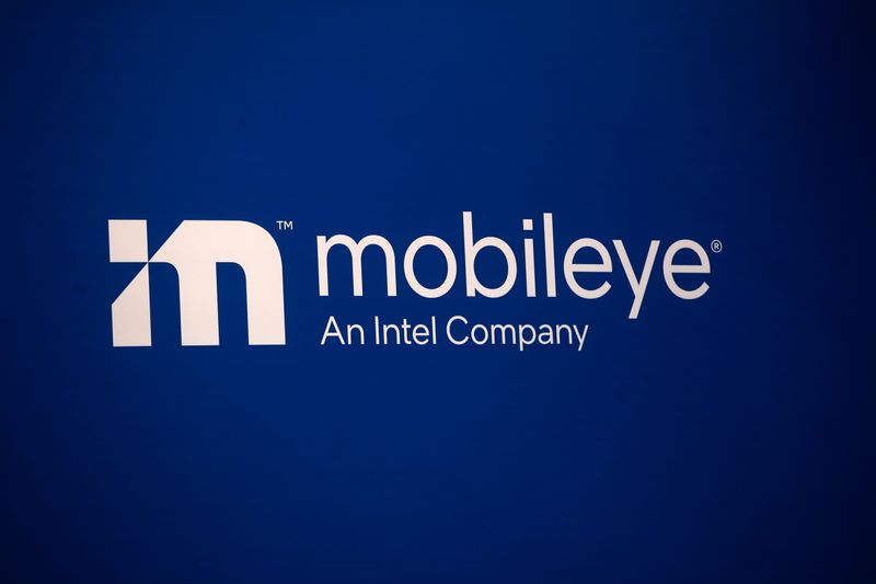 Intel to list shares in self-driving car unit Mobileye - WSJ