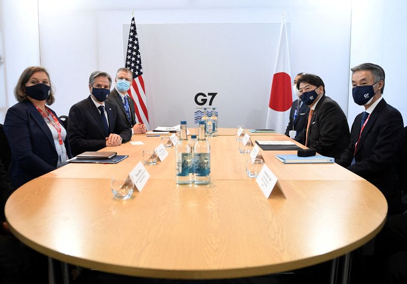 Japan, U.S. agree to boost alliance amid tougher security environment