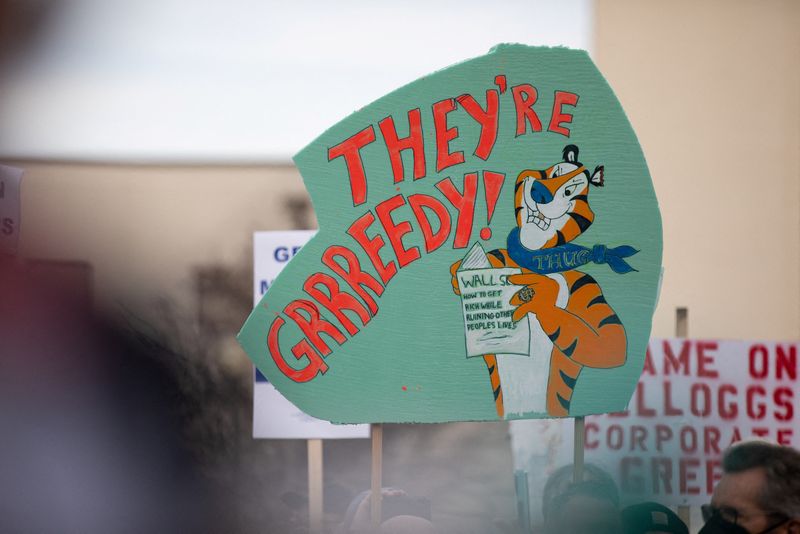 Kellogg strike to end as workers vote in favor of new contract - union president