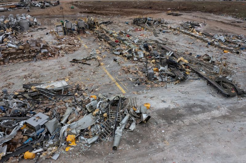 Kentucky candle factory leveled by tornado forced workers to stay -lawsuit