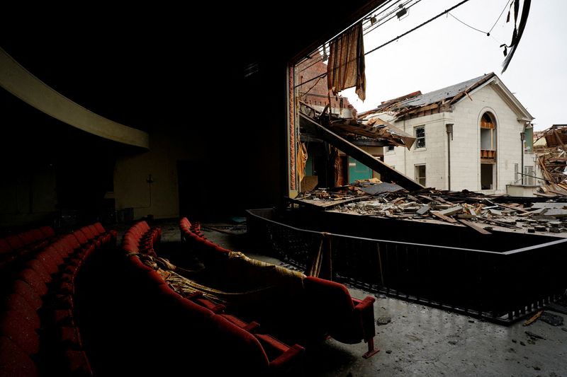 Kentucky rain turns more tornado survivors out of their homes