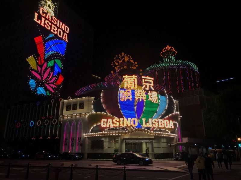 Macau casinos to stop junkets at world's biggest gambling hub - Bernstein