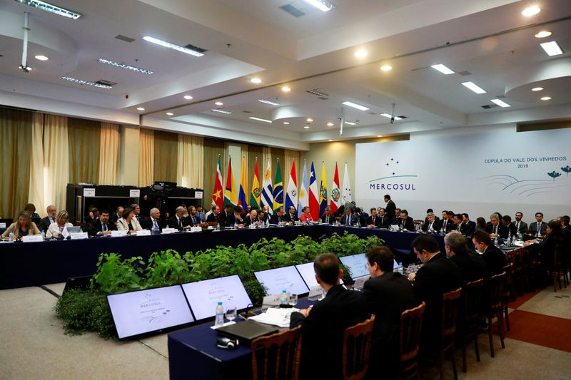 Mercosur meeting ends without deal on import tariff cuts