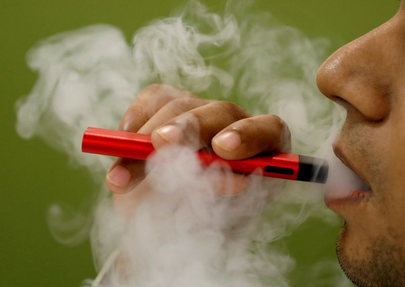 New Zealand's smoking ban overlooks worry about growing youth vaping