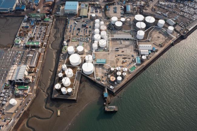 Oil Prices Extend Relief Rally With Omicron Concerns Subsiding