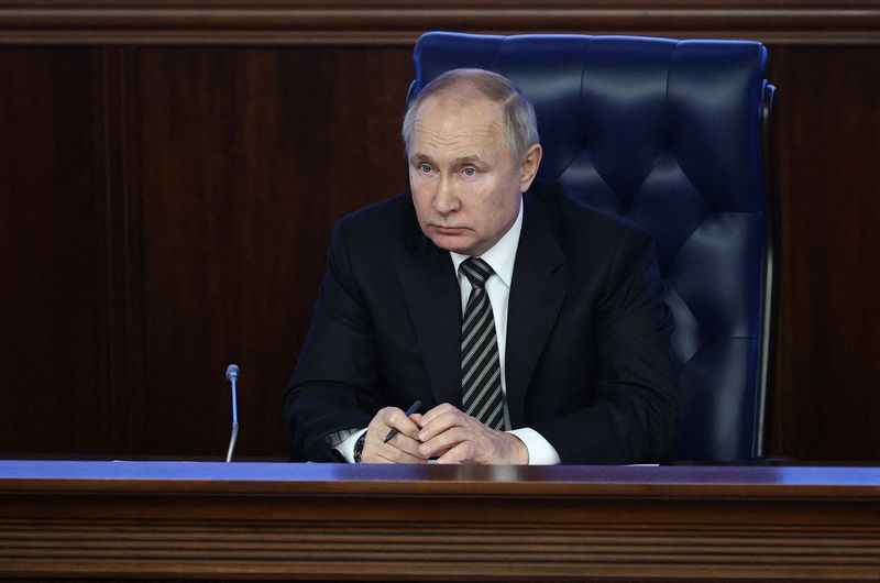 Putin says Russia has 'nowhere to retreat' over Ukraine