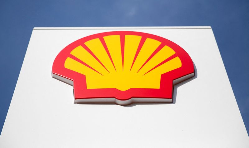 Royal Dutch Shell PLC shareholders set to approve move to London