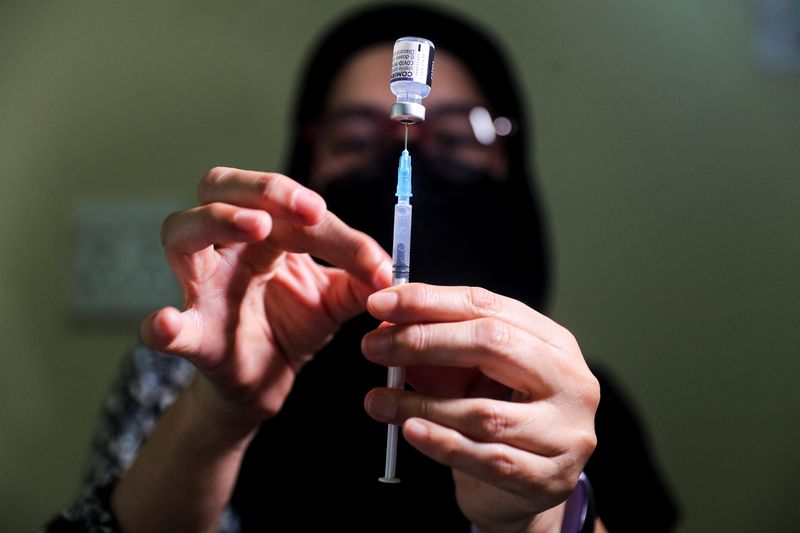 S.Africa says vaccines, prior infection contributing to mildness of COVID-19 infections