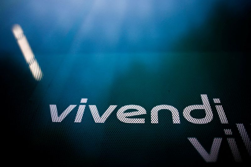 Telecom Italia investor Vivendi considers seeking board revamp - sources