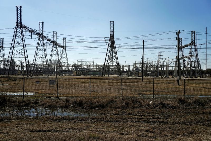 Texas says 8 power generators violate winter readiness rules