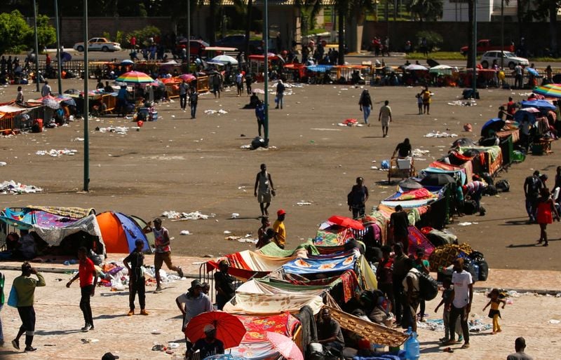 Thousands of Haitians gather at encampment in southern Mexico, demanding help