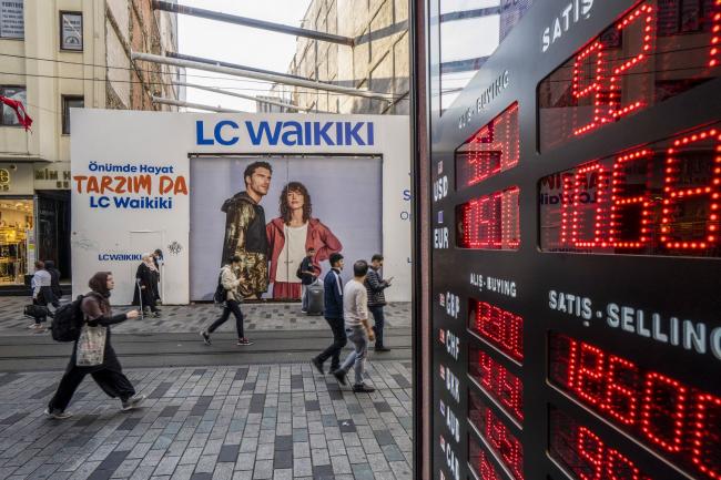 Turkey Central Bank Intervenes in FX Markets to Stabilize Lira