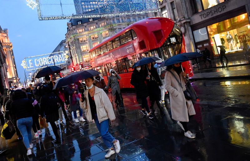 UK consumers embrace Black Friday discounts, shop early for Xmas