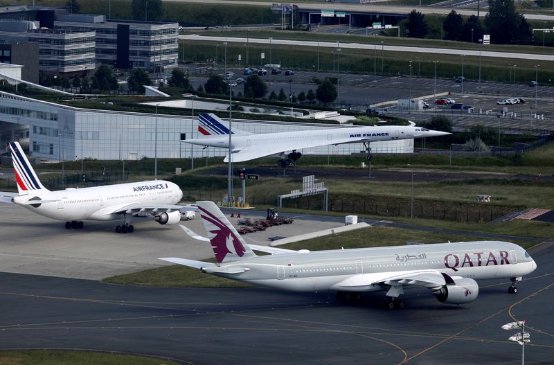 UK minister offers to mediate Airbus-Qatar Airways dispute