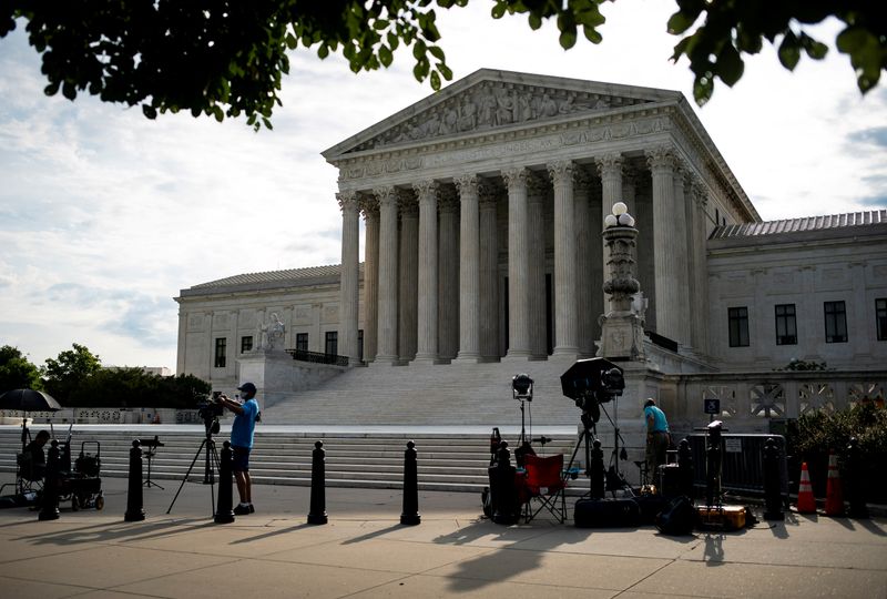 U.S. Supreme Court again tackles public funding for religious schools