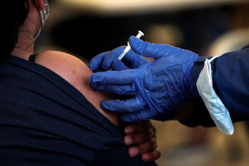 U.S. Supreme Court to take up Biden vaccine mandate cases