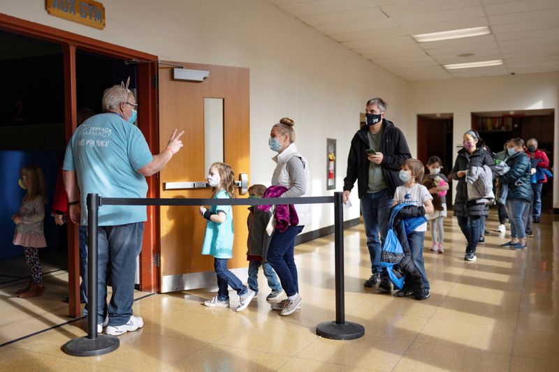 U.S. campaign to vaccinate young children off to sluggish start despite abundant supply