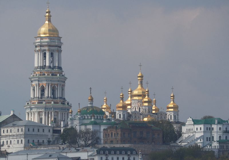 U.S. continues to advise Americans against traveling to Ukraine