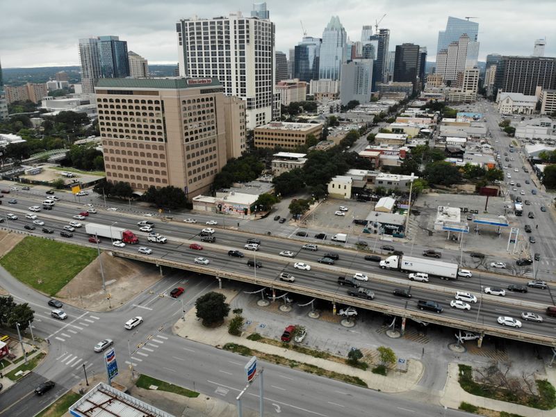 U.S. office occupancy in big cities tops 40% - Kastle Systems